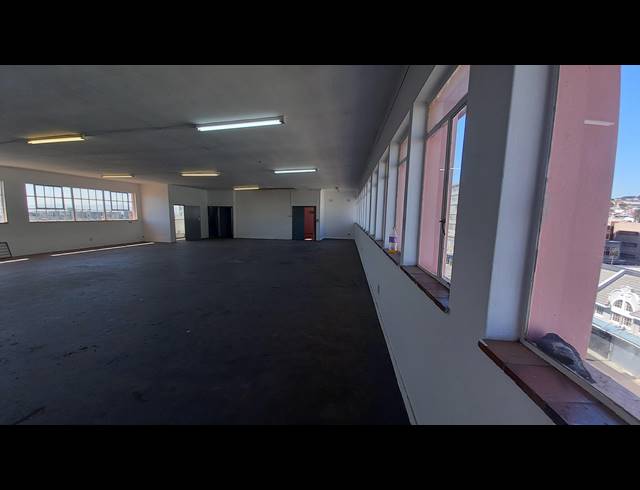 200M² WORKSHOP RENTED IN WOODSTOCK